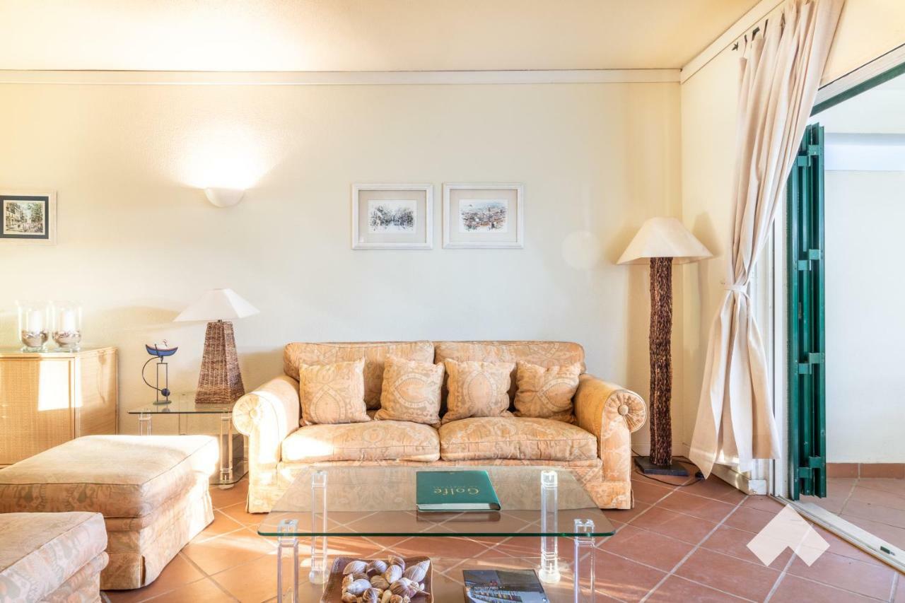 Spacious Villa in Jardim do Golfe • Pool Quarteira Exterior foto